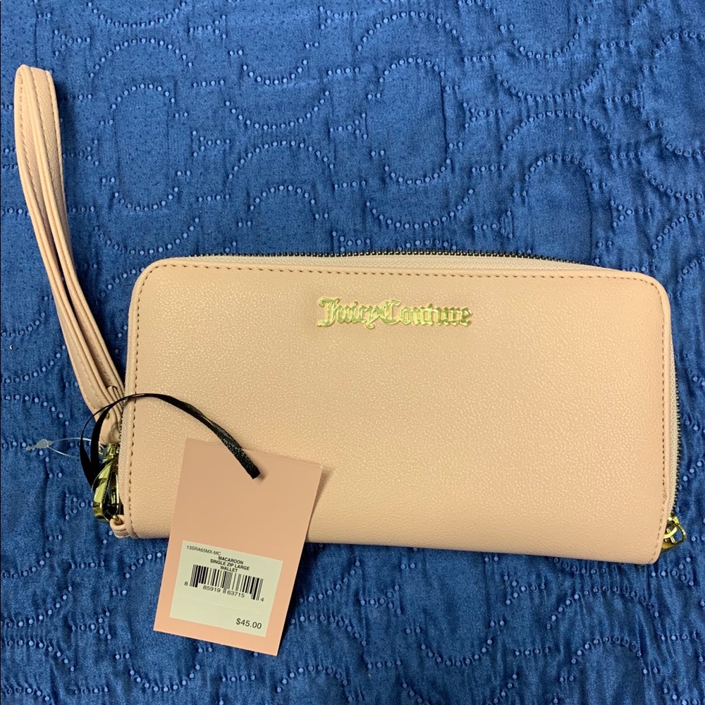 New Juicy Couture Pink Wallet